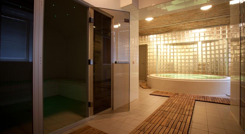 TRIBE Riga City Centre Hotel