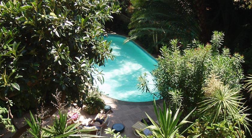 Le Windsor, Jungle Art Hotel