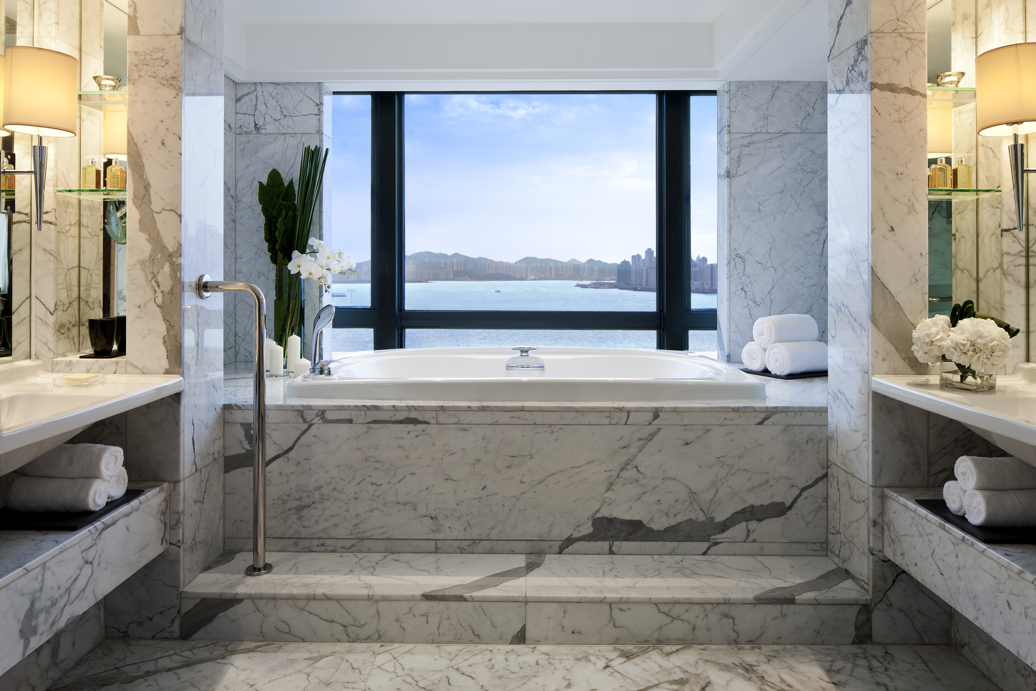 Sheraton Hong Kong Hotel & Towers