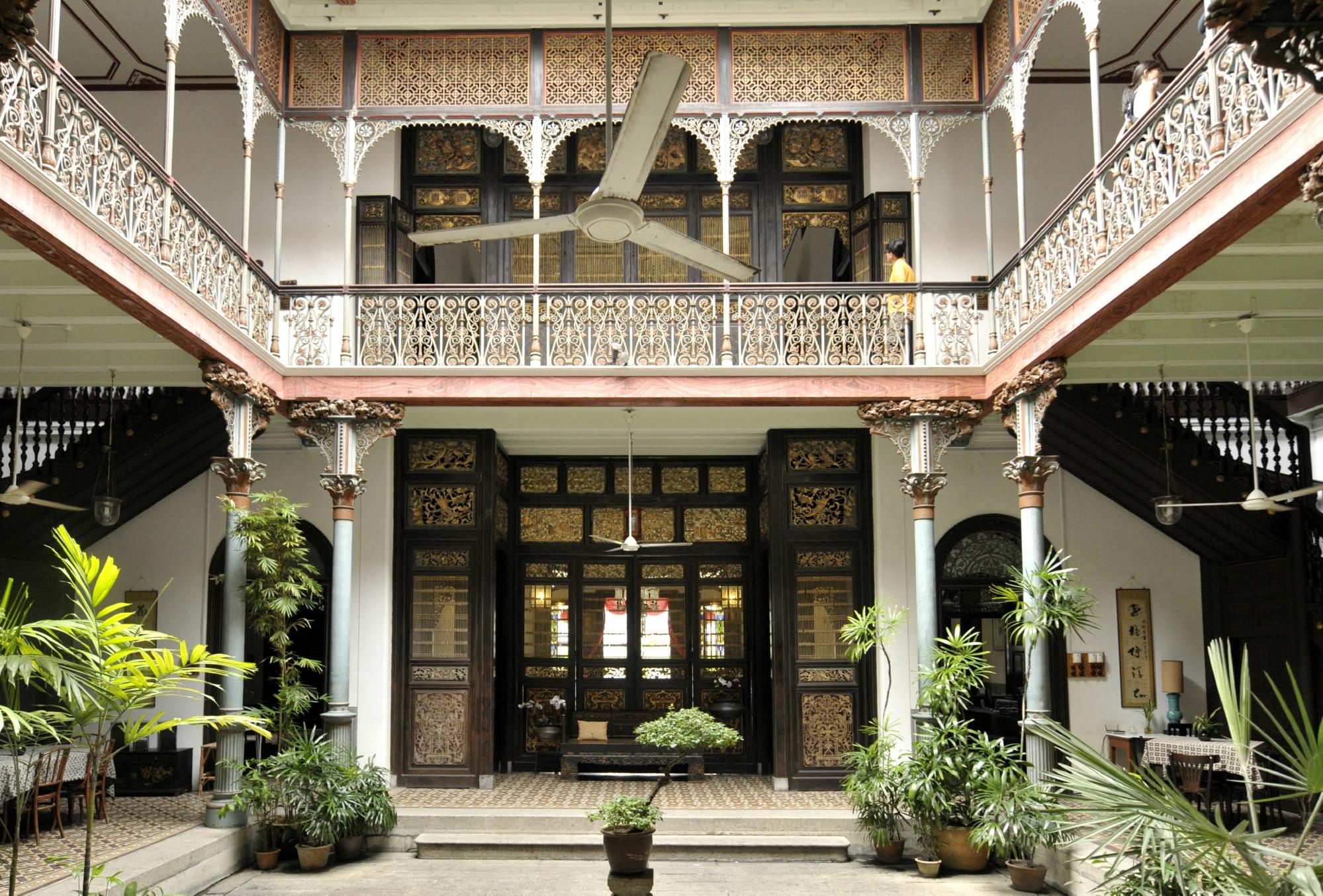 Cheong Fatt Tze, The Blue Mansion
