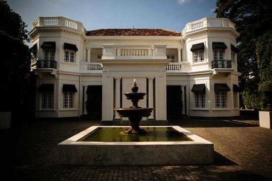 Paradise Road Tintagel Colombo