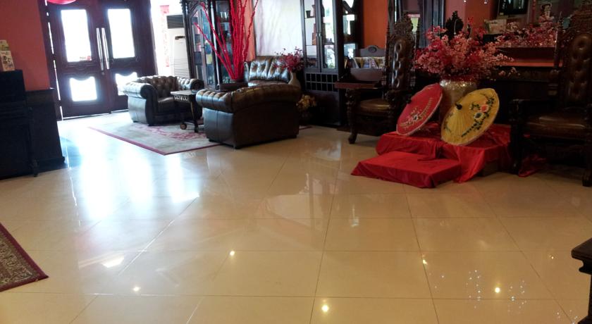 Malacca Straits Hotel