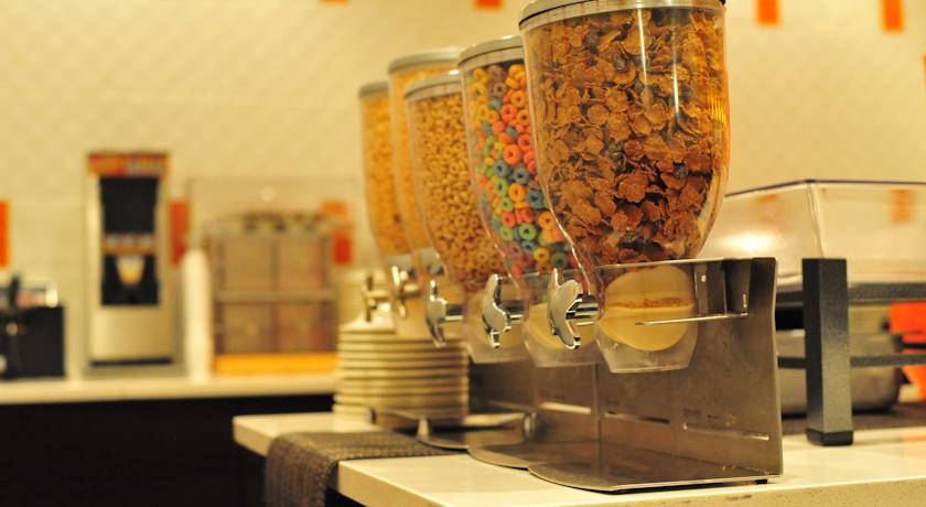 Hilton St. Petersburg Bayfront