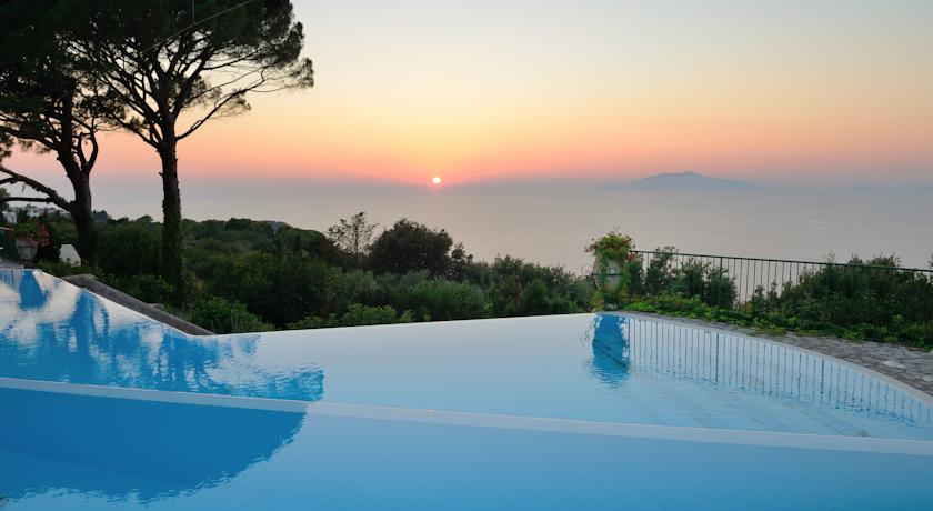 Caesar Augustus Hotel