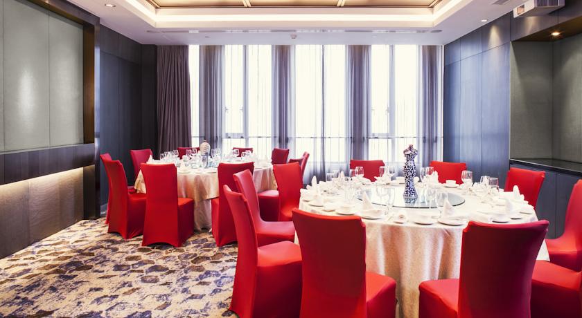 Hotel Indigo Shanghai On The Bund, an IHG hotel