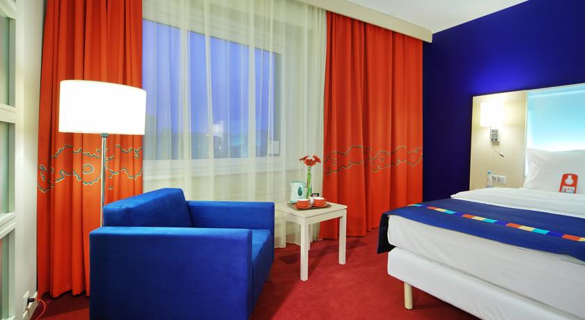 Cosmos Saint-Petersburg Pulkovskaya Hotel, a member of Radisson Individuals