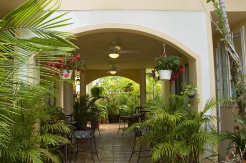 Coral Princess Hotel