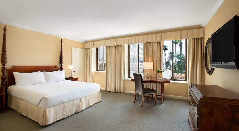 Fairmont Miramar Hotel & Bungalows