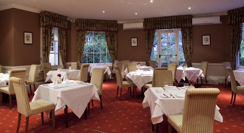 Mercure Salisbury White Hart Hotel & Apartments