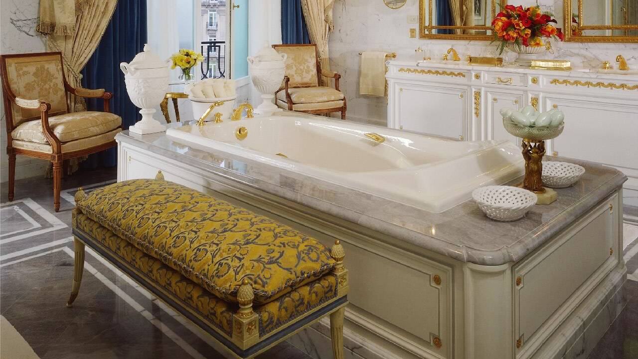 Four Seasons Hotel George V, Paris