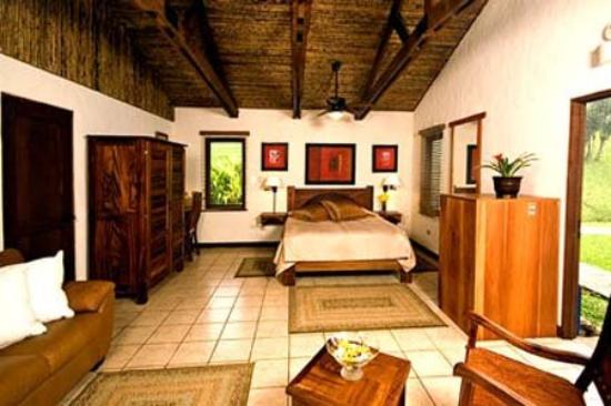 Villa Blanca Cloud Forest Hotel + Retreat