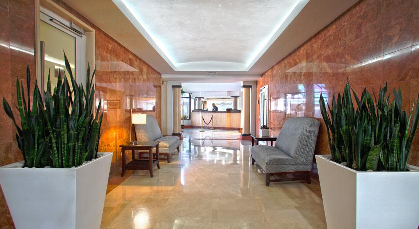 TRYP by Wyndham Isla Verde