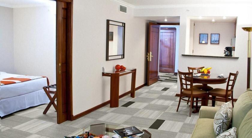 Hotel Plaza El Bosque Ebro