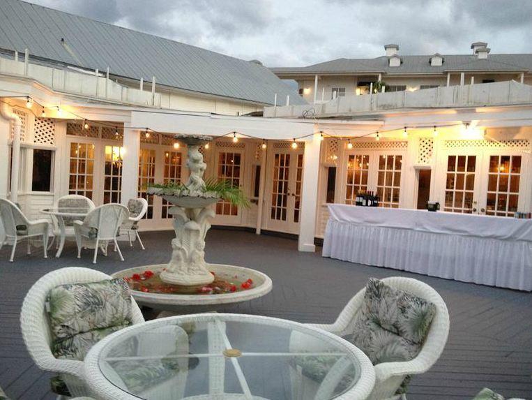 Olde Marco Island Inn & Suites