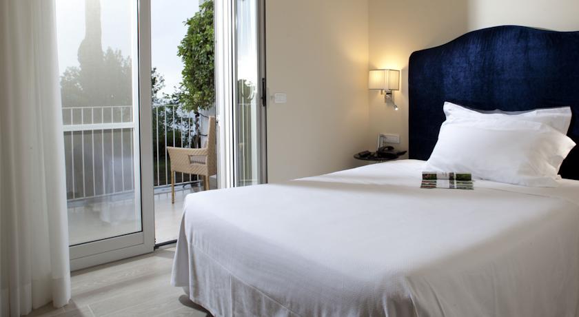 Hotel Riviera & Maximilian's