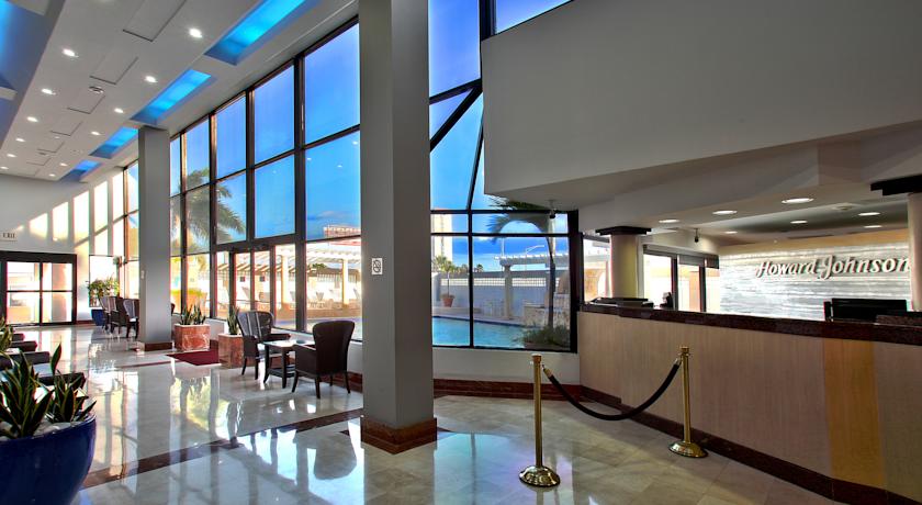 TRYP by Wyndham Isla Verde