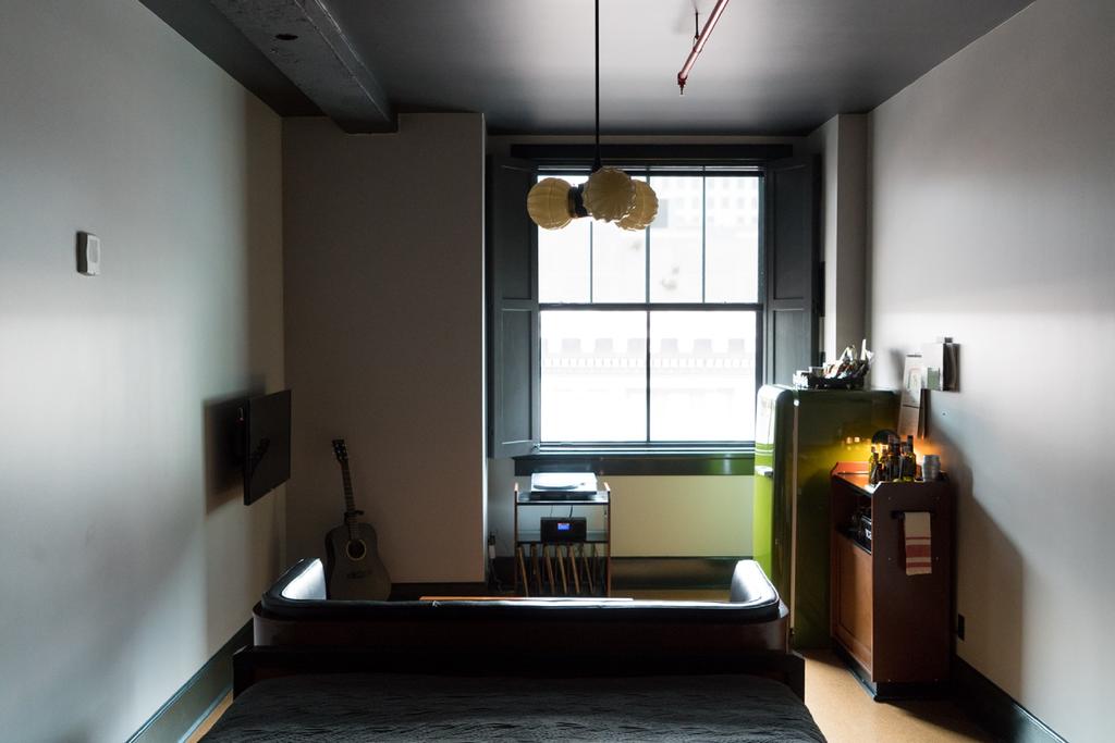 The Barnett - JDV by Hyatt