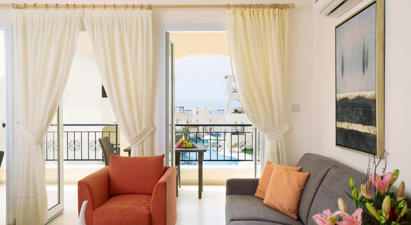 St. Nicolas Elegant Residence