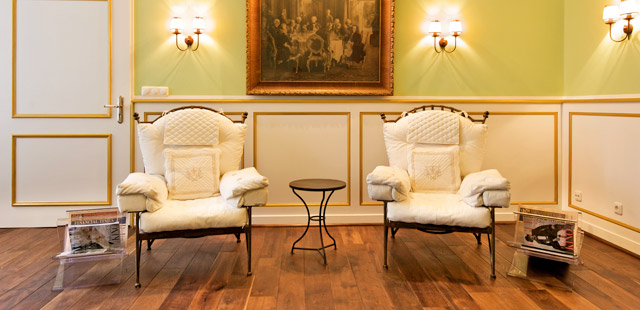 Digital Check-in - The Dude By Charly