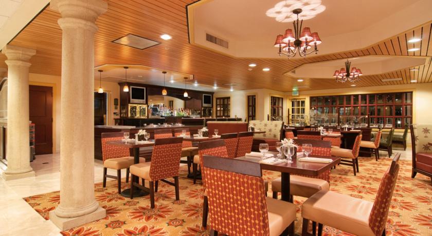 DoubleTree Suites by Hilton Hotel Naples