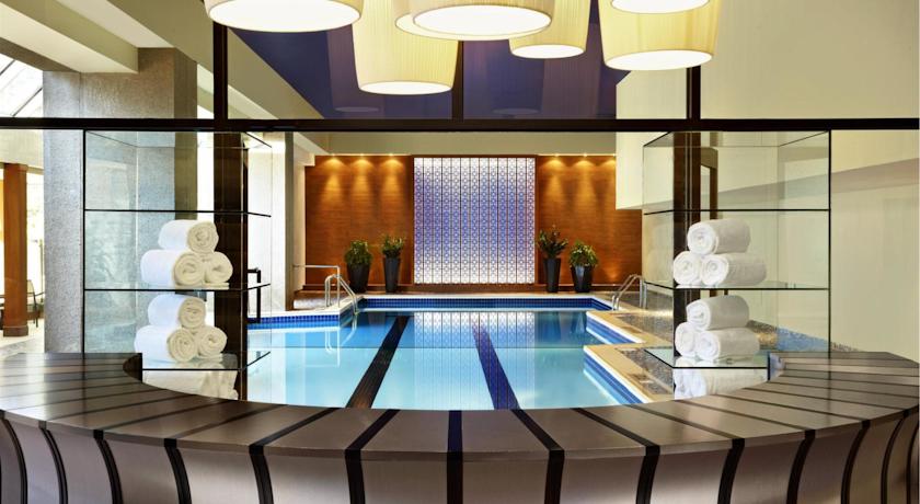 Le Centre Sheraton Montreal Hotel