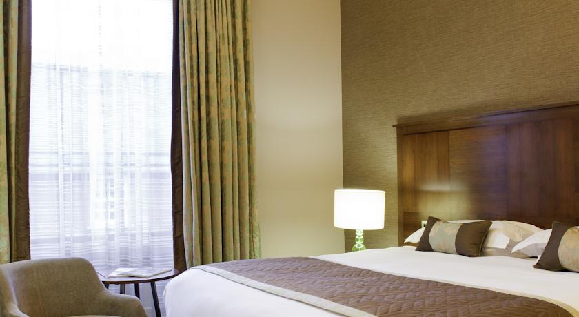 Mercure Salisbury White Hart Hotel & Apartments