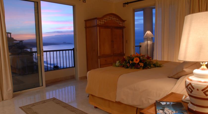 Villa Del Arco Beach Resort & Spa