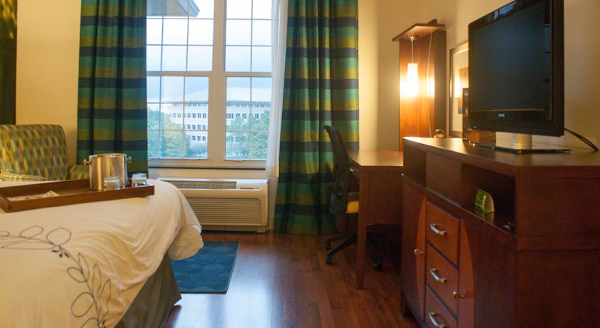 Hotel Indigo Jacksonville-Deerwood Park, an IHG hotel