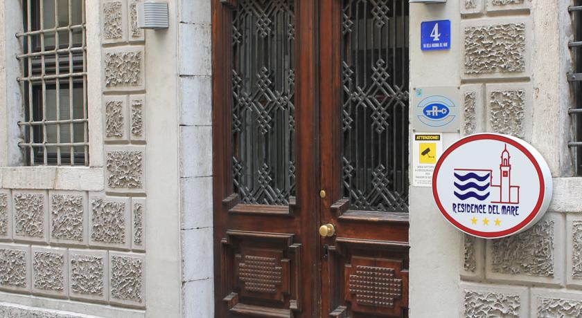 Urbanauts Studios Minelli