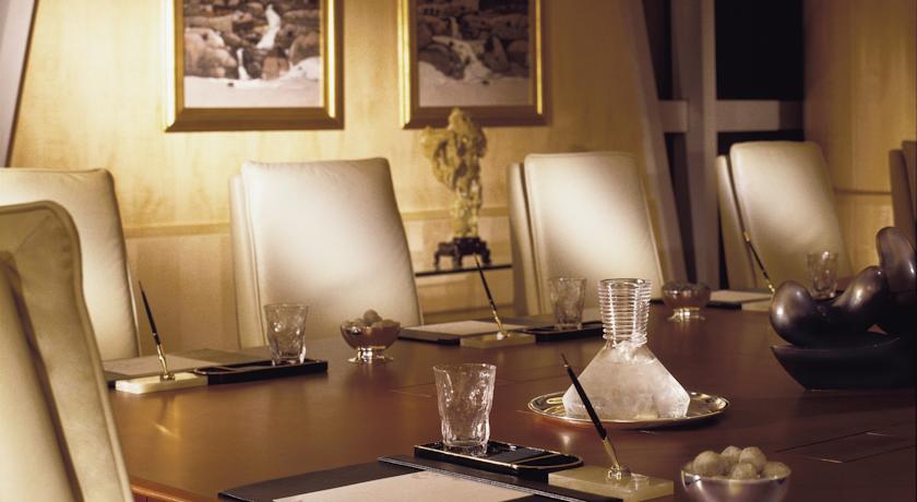 JW Marriott Hotel Shanghai at Tomorrow Square