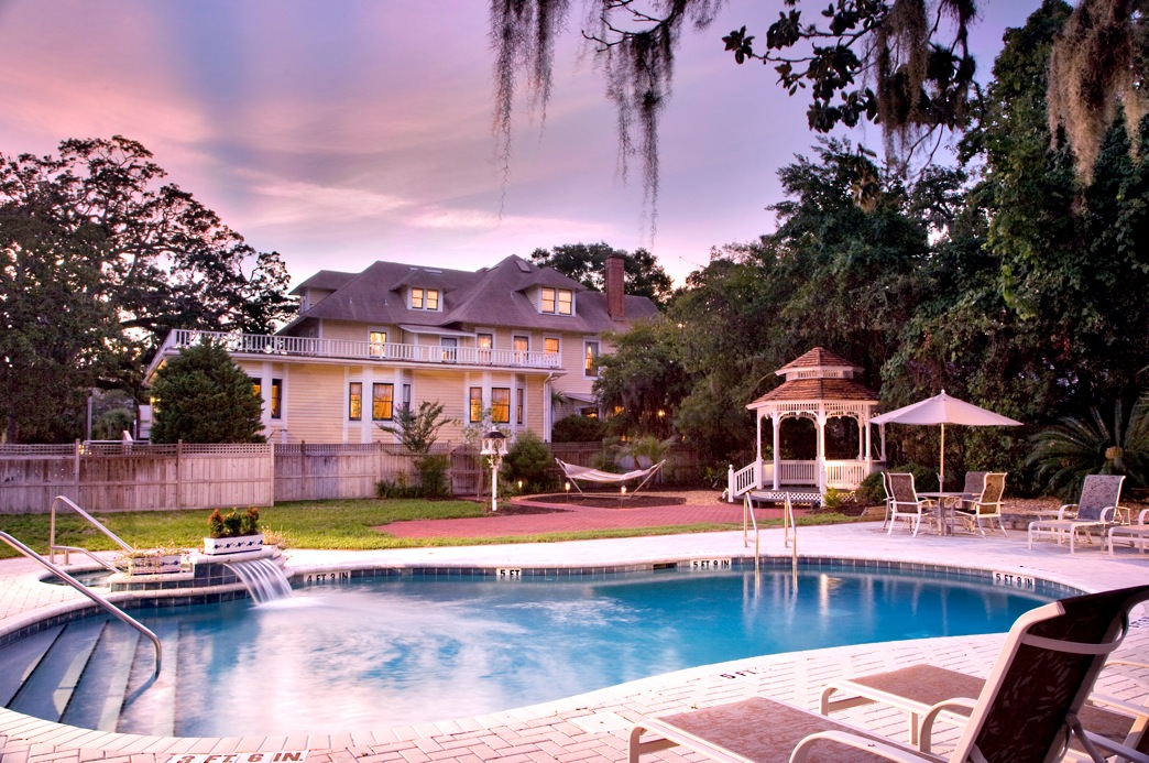 Hoyt House Bed & Breakfast