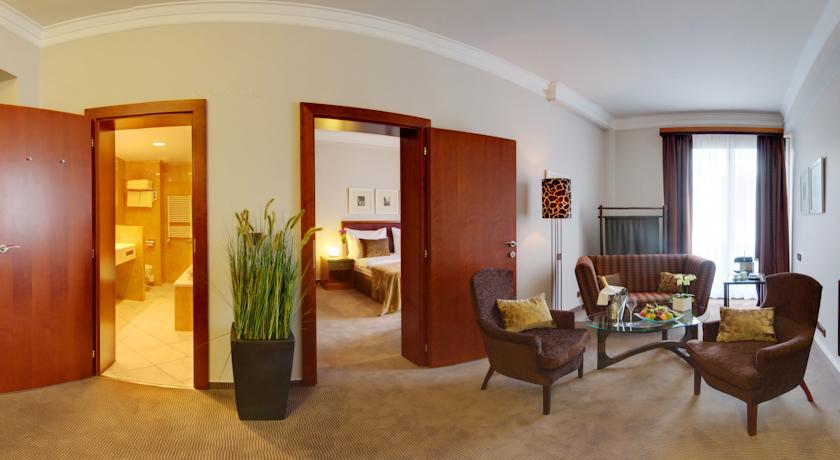 Jalta Boutique Hotel