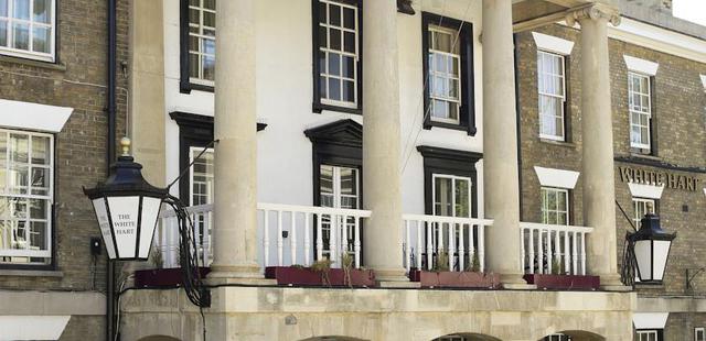 Mercure Salisbury White Hart Hotel & Apartments