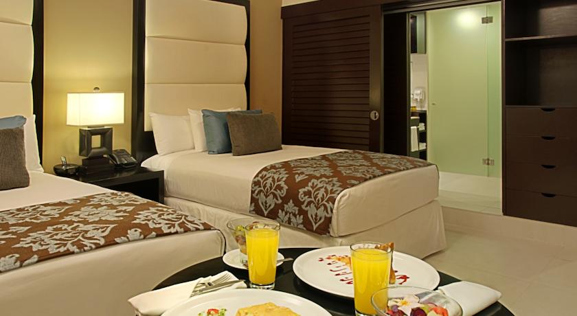 The Fives Beach Hotel & Residences