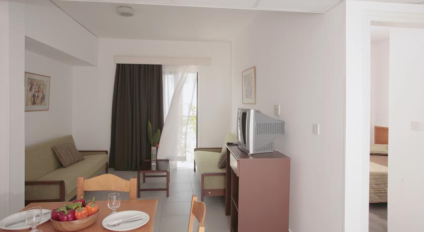 Anemi Hotel & Suites