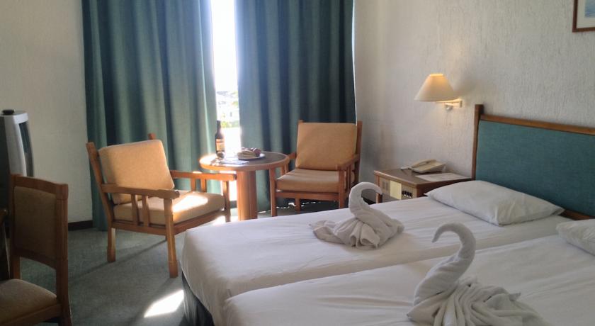 Paphos Gardens Holiday Resort