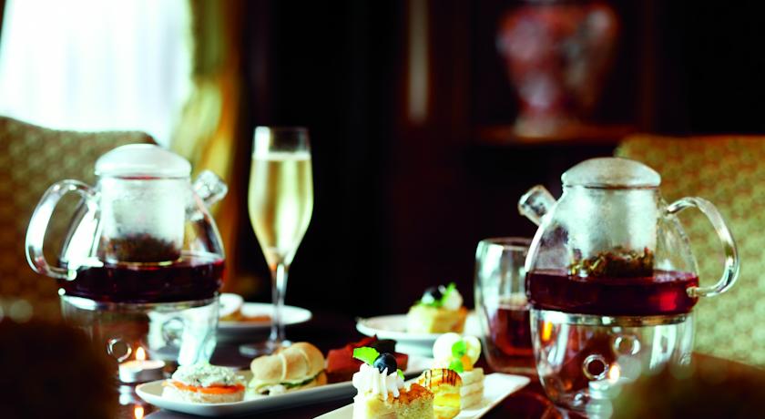 The Ritz-Carlton, Santiago