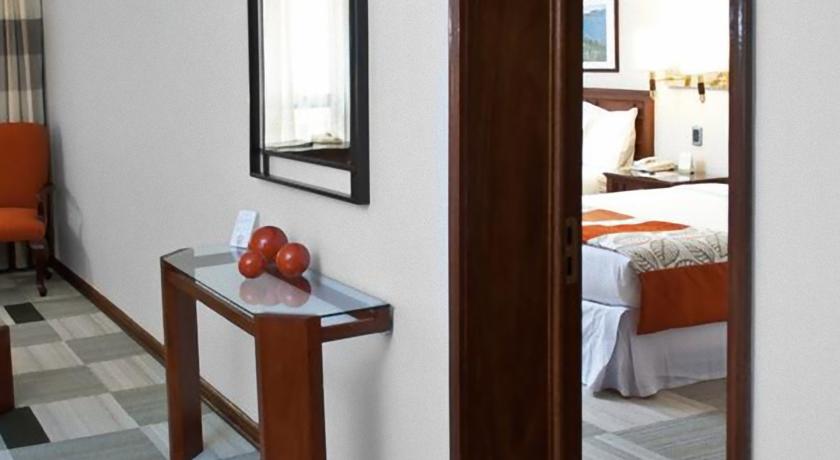 Hotel Plaza El Bosque Ebro