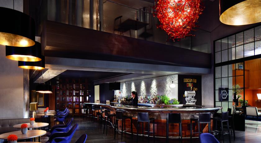 The Ritz-Carlton, Toronto