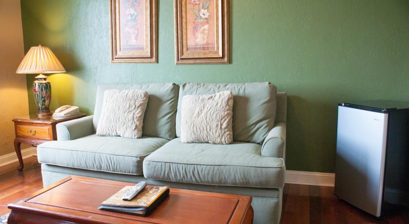 Casa Marina Hotel and Restaurant