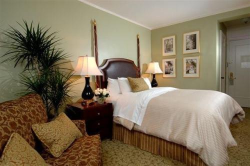 Francis Marion Hotel