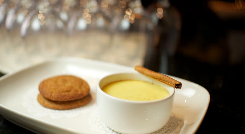 Mayflower Park Hotel