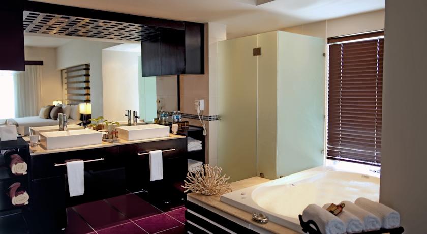 The Fives Beach Hotel & Residences