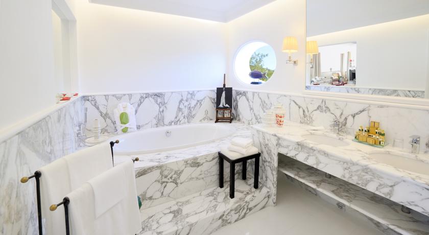 Caesar Augustus Hotel