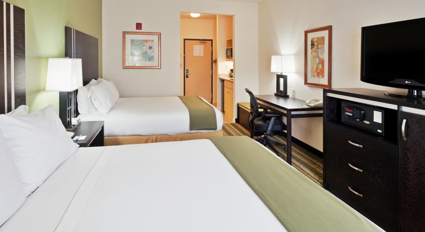 Holiday Inn Express & Suites Berkeley, an IHG hotel
