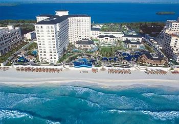 JW Marriott Cancun Resort & Spa