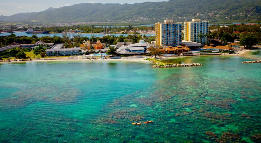 Sunset Beach Resort, Spa & Waterpark