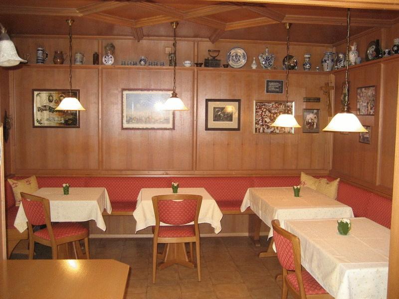 Hotel Kriemhild Am Hirschgarten