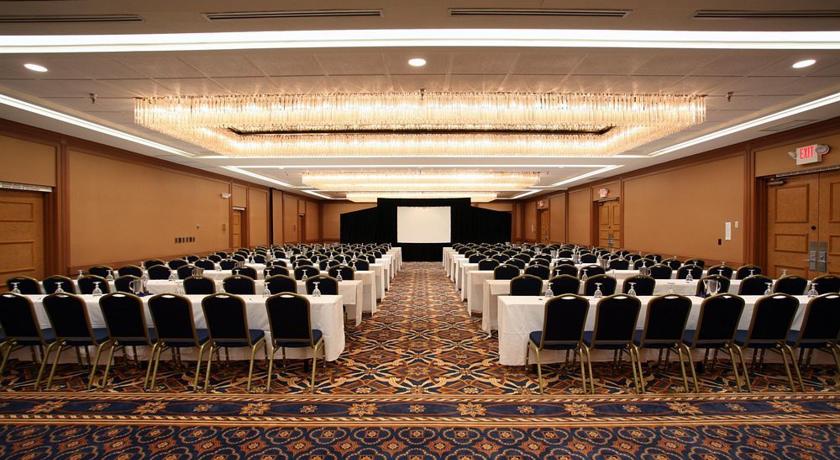 Embassy Suites by Hilton Tucson East