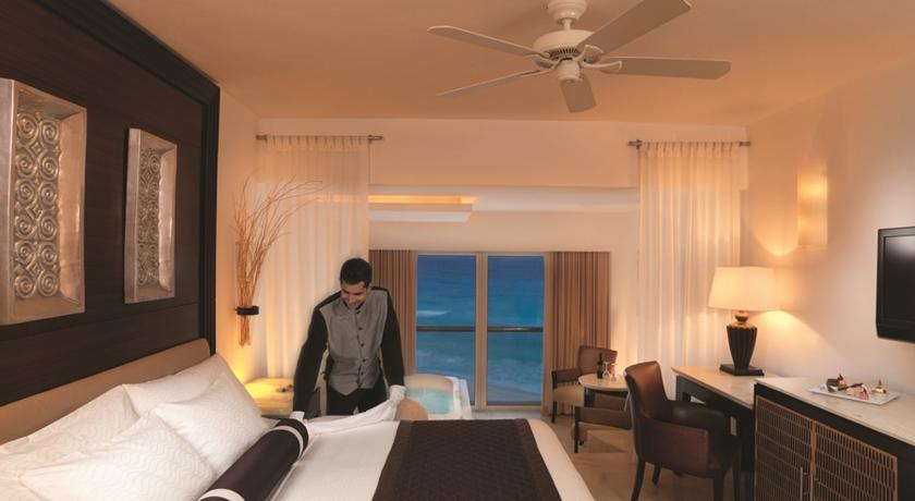 Le Blanc Spa Resort Cancun